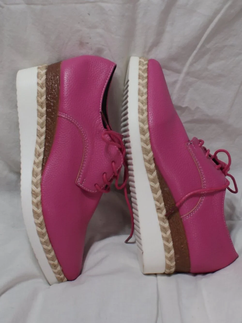 Fuchsia Wedge Oxford / Derby Shoe - Size 8 - BRAND NEW